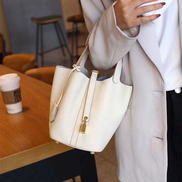 luxury designer bag picotin lock layer cowhide bucket bag 2023 new leather vegetable basket children's commuting handbag 1 gllz
luxury designer bag picotin lock layer cowhide bucket bag 2023 new leather vegetable basket children's commuting handbag 1 gllz