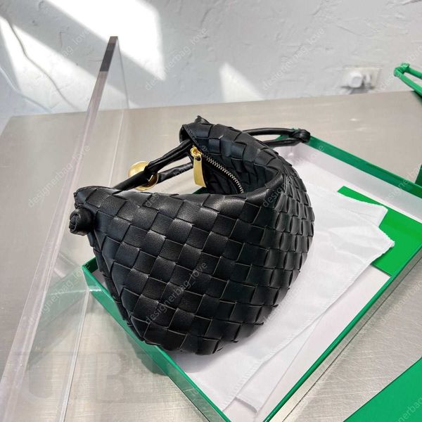 woven small turn pouch designer bag women leather bags crochet evening bag with classic atmospheric shoulder bag clutch bag design crossbody
woven small turn pouch designer bag women leather bags crochet evening bag with classic atmospheric shoulder bag clutch bag design crossbody