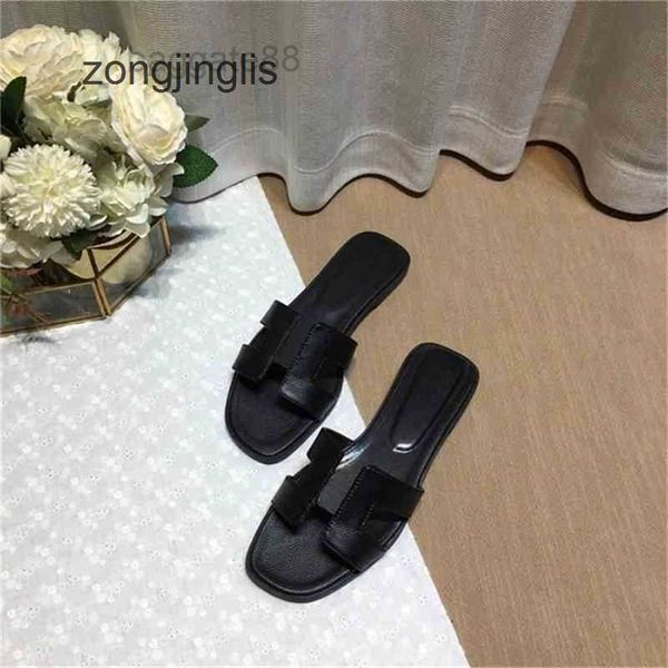 slippers her brand designer shoes oran bear slipper sandals luxury beacsliders women classic flat heel summer fashion flops leather slides b
slippers her brand designer shoes oran bear slipper sandals luxury beacsliders women classic flat heel summer fashion flops leather slides b