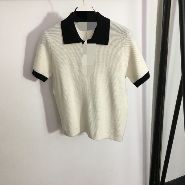 718 2023 runway spring brand same style sweater striped short sleeve lapel neck blue pullover fashion clothes womens 20234655, White;black
718 2023 runway spring brand same style sweater striped short sleeve lapel neck blue pullover fashion clothes womens 20234655, White;black