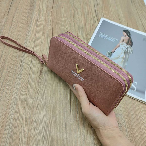 new women's wallet fashionable double layer zipper long handheld bag with litchi pattern mobile phone bag thick multi card large capaci
new women's wallet fashionable double layer zipper long handheld bag with litchi pattern mobile phone bag thick multi card large capaci
