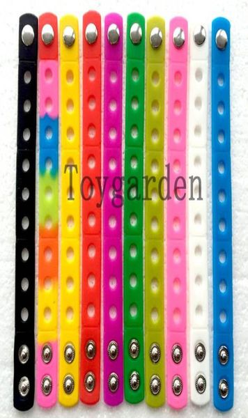 new arrival30pcs fashion shoe charms silicone wristbands bracelets for kids toy 18cm mixed 10 colorskids party favor8396618, Black
new arrival30pcs fashion shoe charms silicone wristbands bracelets for kids toy 18cm mixed 10 colorskids party favor8396618, Black