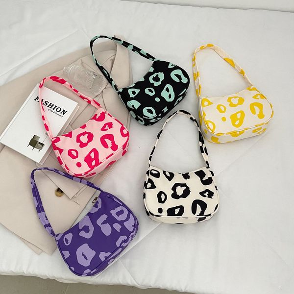 evening bags printed leopard fashion canvas highcapacity shoulder bag korean street trend handbag for women purses and handbags sac 230713
evening bags printed leopard fashion canvas highcapacity shoulder bag korean street trend handbag for women purses and handbags sac 230713