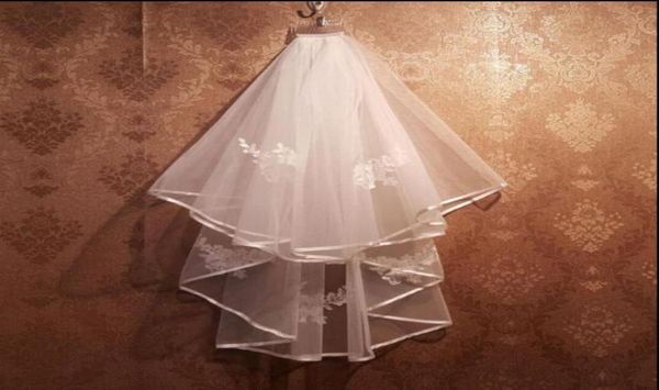 new fashion white ivory short two layers 6080cm with comb bridal veils wedding accessories beaded edge crystal lyk2564427036, Black
new fashion white ivory short two layers 6080cm with comb bridal veils wedding accessories beaded edge crystal lyk2564427036, Black