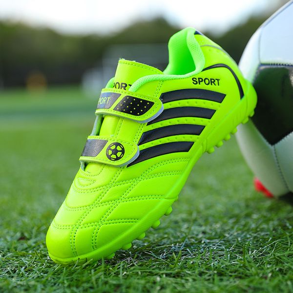 dress shoes children soccer football cleats training boots kids boy futsal turf sneakers zapatos de 230713, Black
dress shoes children soccer football cleats training boots kids boy futsal turf sneakers zapatos de 230713, Black