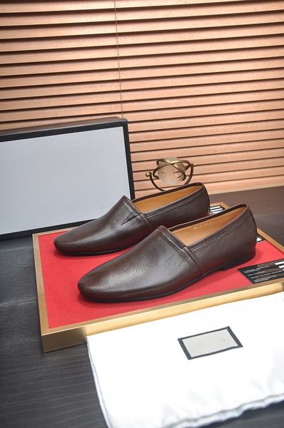 2023 brand men's wedding dress shoes oxfords flats genuine leather shoes loafer dougs sole low heel party luxury mens with box 38-44, Black
2023 brand men's wedding dress shoes oxfords flats genuine leather shoes loafer dougs sole low heel party luxury mens with box 38-44, Black