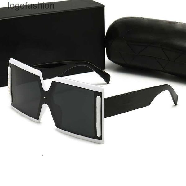 2022 luxury sunglasses polaroid lens designer womens mens goggle senior eyewear for women eyeglasses frame vintage metal sun glasses with bo, White;black
2022 luxury sunglasses polaroid lens designer womens mens goggle senior eyewear for women eyeglasses frame vintage metal sun glasses with bo, White;black