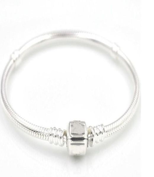 3mm 17-21cm 925 silver plated bracelet chain with barrel clasp fit european beads for bracelet with without logo diy4180926, Golden;silver
3mm 17-21cm 925 silver plated bracelet chain with barrel clasp fit european beads for bracelet with without logo diy4180926, Golden;silver