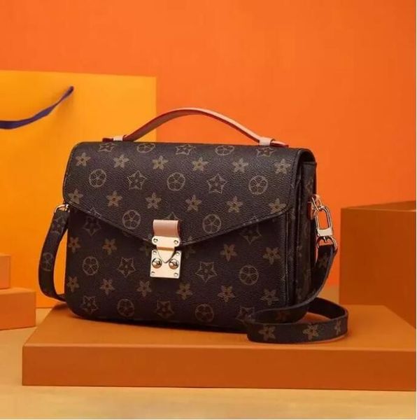 luxurys designers bag embossing flower pochette women handbag messenger bags genuine leather metis elegant womens shoulder crossbody bag 4co
luxurys designers bag embossing flower pochette women handbag messenger bags genuine leather metis elegant womens shoulder crossbody bag 4co