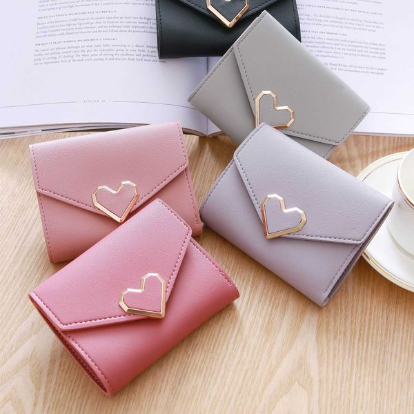 new small amount of walking fresh metal heart-shaped short wallet women's student wallet
new small amount of walking fresh metal heart-shaped short wallet women's student wallet
