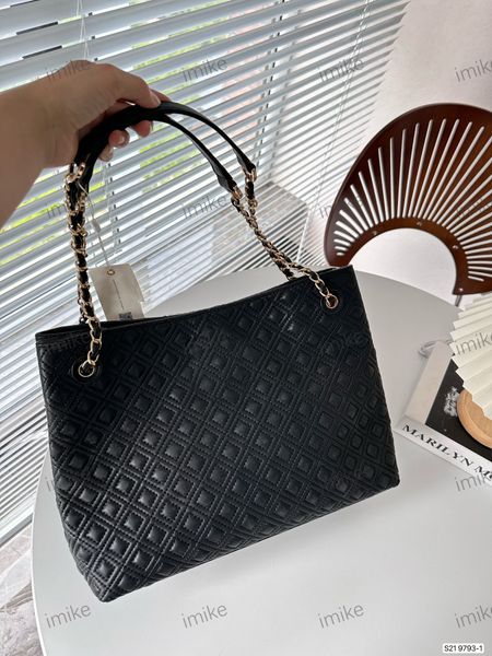 designer bag tote bag women bag women shopping bags handbags commuter bags computer bags makeup bags fashion mummy bag shopping bags
designer bag tote bag women bag women shopping bags handbags commuter bags computer bags makeup bags fashion mummy bag shopping bags