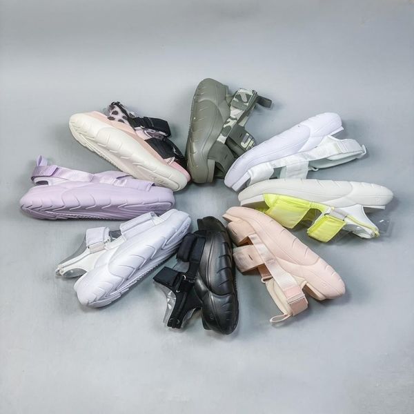 new australia designer classic summer brand slippers letter ugly slippers men women platform sandals luxury uggsity sport outdoor platform r, Black
new australia designer classic summer brand slippers letter ugly slippers men women platform sandals luxury uggsity sport outdoor platform r, Black