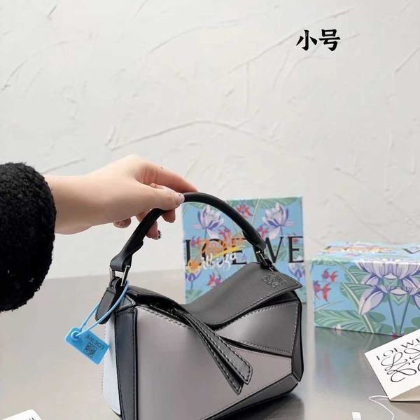 classic bag lady purse loewz designer bags geometric puzzle patchwork fashion evening girl summer shoulder handbags mini cute critical 20*14
classic bag lady purse loewz designer bags geometric puzzle patchwork fashion evening girl summer shoulder handbags mini cute critical 20*14