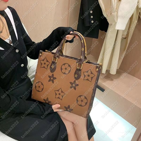 luxurys designers bags handbags m45321 ladies chain shoulder patent leather diamond evening totes bag aa12356
luxurys designers bags handbags m45321 ladies chain shoulder patent leather diamond evening totes bag aa12356