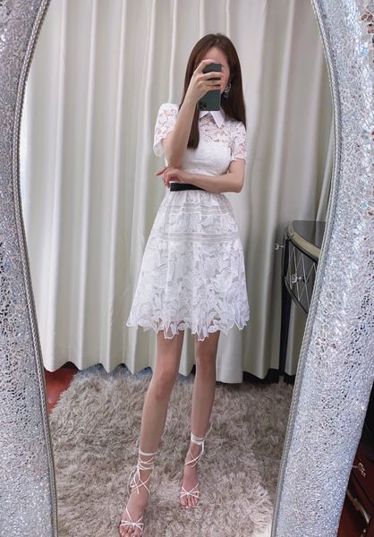 new s-elf - portrait embroidered white lily lace waist up dress short skirt, Black;gray
new s-elf - portrait embroidered white lily lace waist up dress short skirt, Black;gray