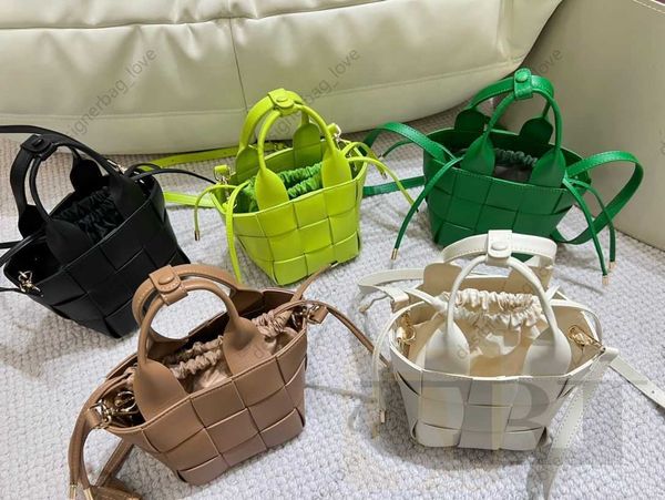 woven small handbags designer bags square bag leather handbags dual purpose cloth bags drawstring woven bags classic shoulder bags handbags
woven small handbags designer bags square bag leather handbags dual purpose cloth bags drawstring woven bags classic shoulder bags handbags