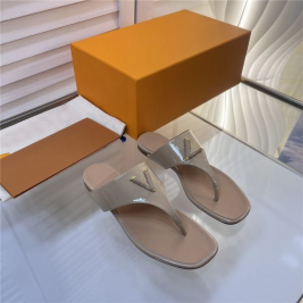 designer luxury flip flops thong flat beige leather shoes sandalsl sandals with box, Black
designer luxury flip flops thong flat beige leather shoes sandalsl sandals with box, Black