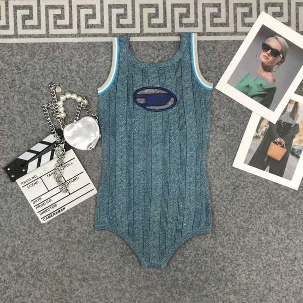 luxury brand knitted vest summer short sleeved t shirt dies designer one piece vests hollow tight tank top, White
luxury brand knitted vest summer short sleeved t shirt dies designer one piece vests hollow tight tank top, White
