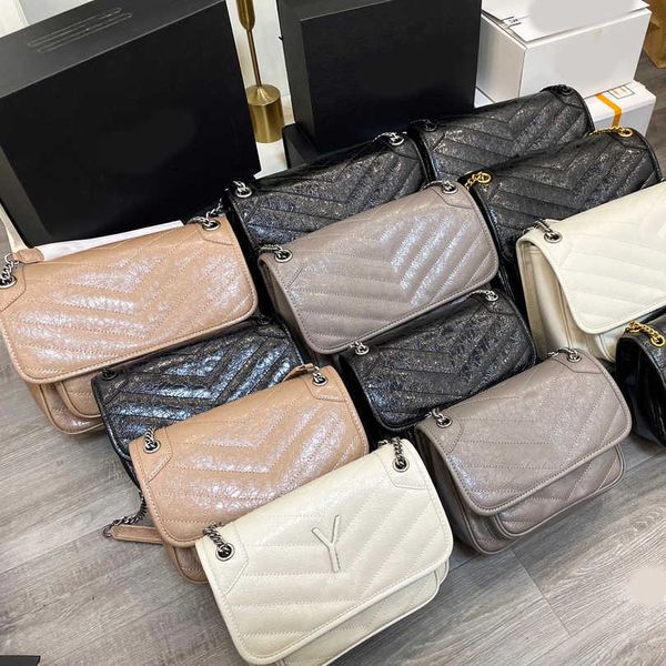 messenger bags women designer bags crossbodys shoulder bag vintage waxy leather handbag messengers bag purses handbags 230715
messenger bags women designer bags crossbodys shoulder bag vintage waxy leather handbag messengers bag purses handbags 230715