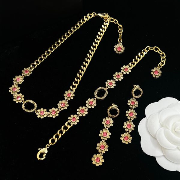 cherry blossom petal diamond inlaid choker necklaces brass earring chain classic charm tiger shape bracelet fashion jewelry cgs3 -08, Black
cherry blossom petal diamond inlaid choker necklaces brass earring chain classic charm tiger shape bracelet fashion jewelry cgs3 -08, Black