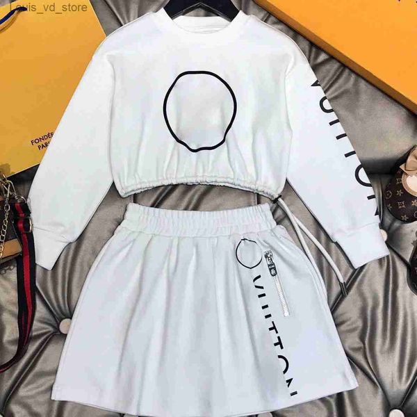 clothing sets luxury designer fashion girls cotton t shirt two piece brand children puff sleeve dress shirts tshirt suits black white baby c
clothing sets luxury designer fashion girls cotton t shirt two piece brand children puff sleeve dress shirts tshirt suits black white baby c