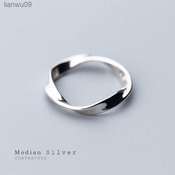 modian minimalist spin wave rings for women fashion 925 sterling silver simple geometric ring fine jewelry 2020 new design l230704, Golden;silver
modian minimalist spin wave rings for women fashion 925 sterling silver simple geometric ring fine jewelry 2020 new design l230704, Golden;silver
