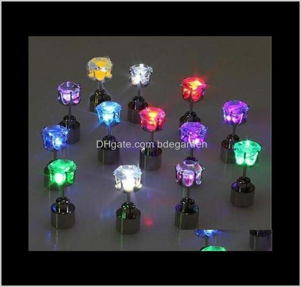 stud cool up led light ear studs shinning earrings bar fashion jewelry gift for women ladies girl gifts tso39697307, Golden;silver
stud cool up led light ear studs shinning earrings bar fashion jewelry gift for women ladies girl gifts tso39697307, Golden;silver