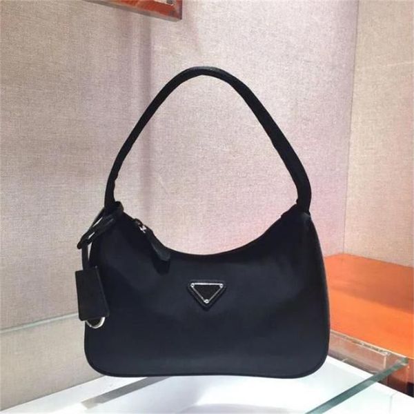 luxury designers underarm bags combo women's tote nylon hobo handbgas leather shoulder bags women's purse leisure crossbody bags c
luxury designers underarm bags combo women's tote nylon hobo handbgas leather shoulder bags women's purse leisure crossbody bags c