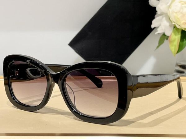 realfine888 5a eyewear cc5468b rectangle luxury designer sunglasses for man woman with glasses cloth box cc5469, White;black
realfine888 5a eyewear cc5468b rectangle luxury designer sunglasses for man woman with glasses cloth box cc5469, White;black