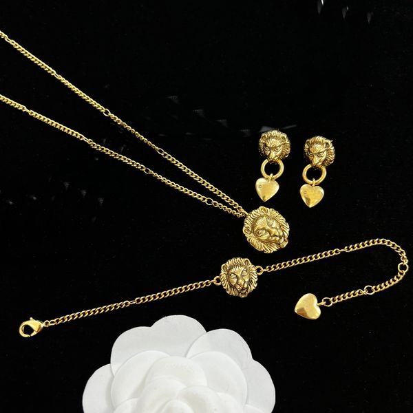 luxury design gold chain classic fashion lion head love heart pendant necklace ear studs retro emerald earring chains necklace sets designer, Black
luxury design gold chain classic fashion lion head love heart pendant necklace ear studs retro emerald earring chains necklace sets designer, Black
