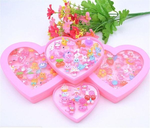 cluster rings 2450pcsbox cute cartoon childrenkids resin with display box lovely mixed lots for christmas gift19717676, Golden;silver
cluster rings 2450pcsbox cute cartoon childrenkids resin with display box lovely mixed lots for christmas gift19717676, Golden;silver