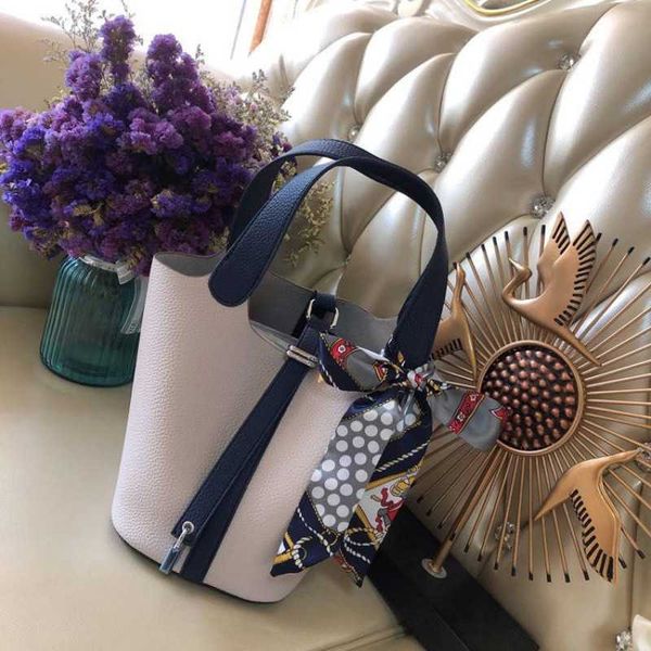 luxury designer bag picotin lock bucket vegetable basket bag women's new fashion bride's wedding simple and handbag 1 tjaq
luxury designer bag picotin lock bucket vegetable basket bag women's new fashion bride's wedding simple and handbag 1 tjaq