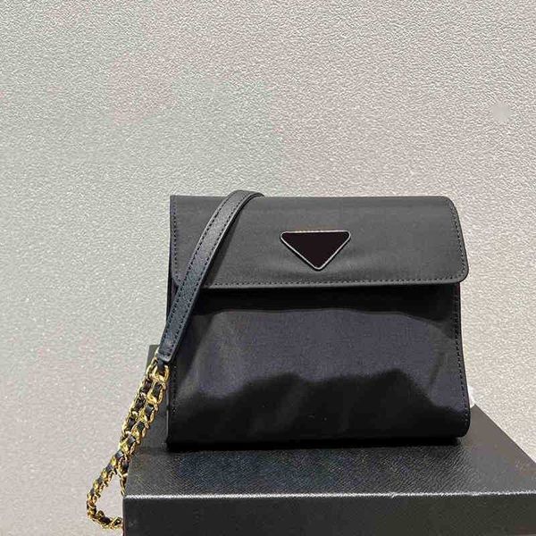 prdbag triangle evening bags shoulder bags designer women handbag classic nylon crossbody bag luxury chain purses ladies messenger handbags
prdbag triangle evening bags shoulder bags designer women handbag classic nylon crossbody bag luxury chain purses ladies messenger handbags
