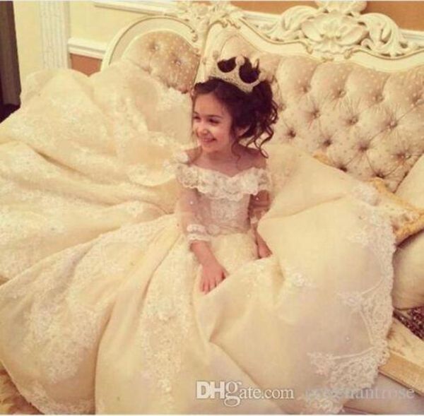 princess lace flower girl dresses for wedding party off shoulder wide v neck ball gown little girl pageant dresses gowns7986100, White;blue
princess lace flower girl dresses for wedding party off shoulder wide v neck ball gown little girl pageant dresses gowns7986100, White;blue