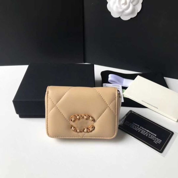 2023 new korean edition xiaoxiangfeng lingchevron women's wallet sheepskin card bag high end zero wallet
2023 new korean edition xiaoxiangfeng lingchevron women's wallet sheepskin card bag high end zero wallet