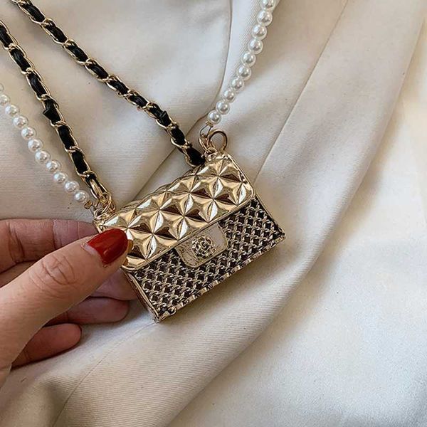 shoulder bags fashion mini metal women crossbody luxury designer square gold beading ladies travel small lingge purses 2023 230426
shoulder bags fashion mini metal women crossbody luxury designer square gold beading ladies travel small lingge purses 2023 230426