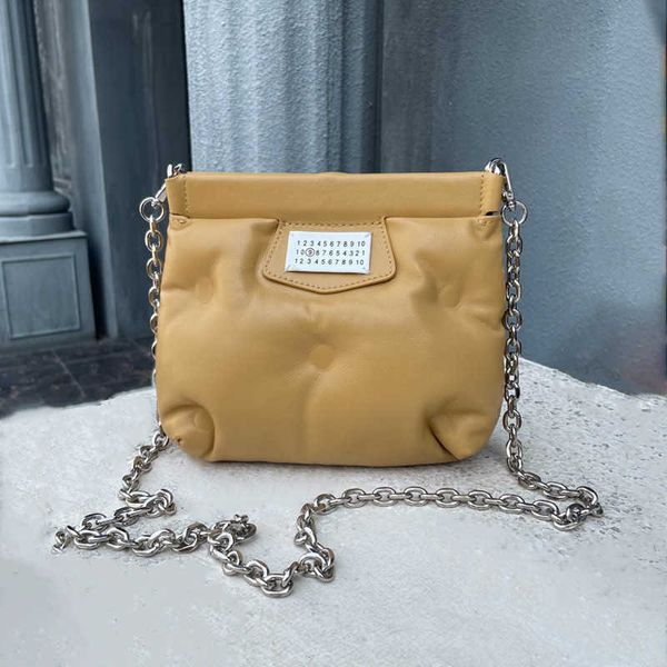 new cloud margiela women's bag small design majira women's chain fashion genuine leather self small one shoulder diagonal straddle
new cloud margiela women's bag small design majira women's chain fashion genuine leather self small one shoulder diagonal straddle