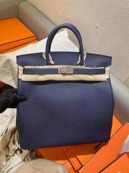 40cm mens totes man business handbag luxury purse luxury bag fully handmade quality togo leather wax line thread blue red many colors to cho
40cm mens totes man business handbag luxury purse luxury bag fully handmade quality togo leather wax line thread blue red many colors to cho