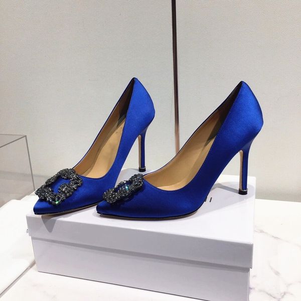 designer high heels shoes women pumps square buckle pointed single shoe snowflake buckle water diamond wedding shoes 35-42, Black
designer high heels shoes women pumps square buckle pointed single shoe snowflake buckle water diamond wedding shoes 35-42, Black