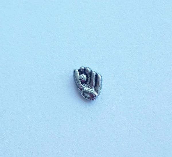 baseball glove baseball bat sports floating charms for living life locket memory glass lockets3817989, Bronze;silver
baseball glove baseball bat sports floating charms for living life locket memory glass lockets3817989, Bronze;silver
