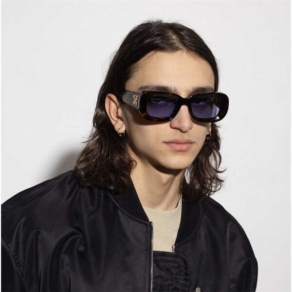 designer off w sunglasses fashion luxury brand for men and women street party off new men's white sunglasses cat's eye same oval m, White;black
designer off w sunglasses fashion luxury brand for men and women street party off new men's white sunglasses cat's eye same oval m, White;black