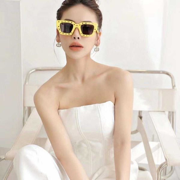 designer off w sunglasses fashion luxury brand for men and women street new off net red tiktok same literary ins style sunglasses women', White;black
designer off w sunglasses fashion luxury brand for men and women street new off net red tiktok same literary ins style sunglasses women', White;black