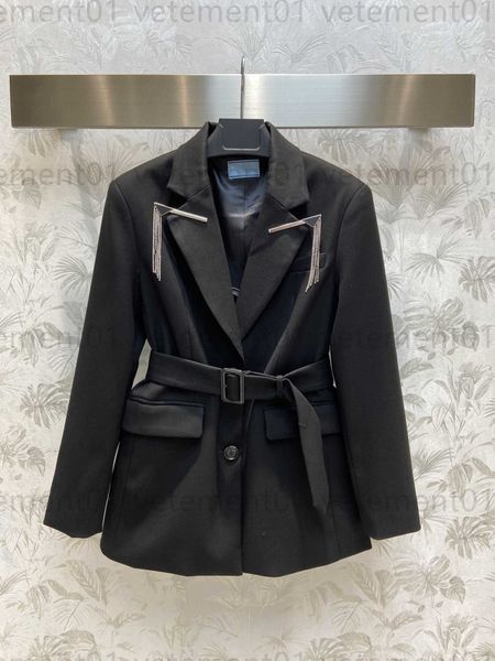 designer blazer women cardigan black jacket handsome lapel detachable triangle label brooch waist cinching design belt-length suit jackets w, White;black
designer blazer women cardigan black jacket handsome lapel detachable triangle label brooch waist cinching design belt-length suit jackets w, White;black