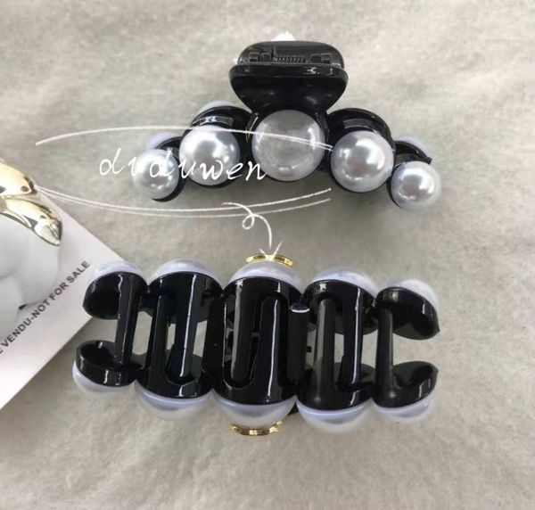 7x3cm vip vintage acryic hair claw pearls 2c item fashion hairclips classic hair accessories9276554, Slivery;golden
7x3cm vip vintage acryic hair claw pearls 2c item fashion hairclips classic hair accessories9276554, Slivery;golden