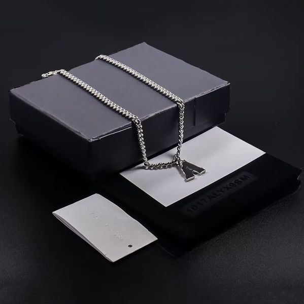 womens mens luxury designer necklace chain fashion jewelry letter 1017 alyx 9sm pendant design party silver hip hop punk
womens mens luxury designer necklace chain fashion jewelry letter 1017 alyx 9sm pendant design party silver hip hop punk