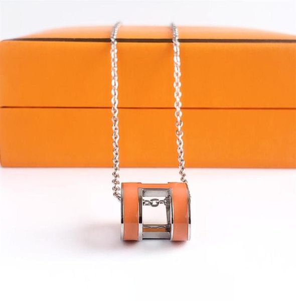 new silver letter pendant necklace for men and women designer design 316l stainless steel ladies valentine039s day5118069
new silver letter pendant necklace for men and women designer design 316l stainless steel ladies valentine039s day5118069