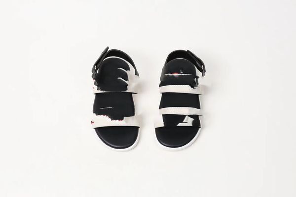 designer kid sandal shoe black color child girl summer house slippers eu 26-35 genuine leather boys sandals, Black;red
designer kid sandal shoe black color child girl summer house slippers eu 26-35 genuine leather boys sandals, Black;red