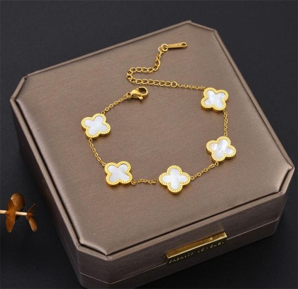 luxury design clover charm bracelet gold plated jewelry for women gift67236735954643, Golden;silver
luxury design clover charm bracelet gold plated jewelry for women gift67236735954643, Golden;silver