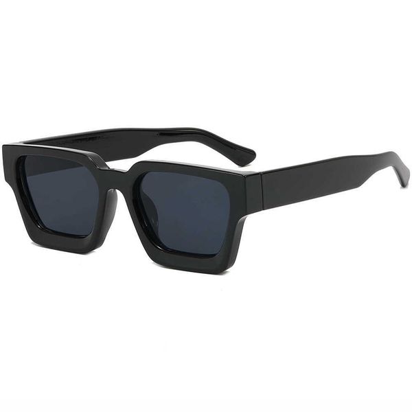 sunglasses supereyewear 62100 fashion 2022 sun glasses chunky d frame square sunglasses, White;black
sunglasses supereyewear 62100 fashion 2022 sun glasses chunky d frame square sunglasses, White;black