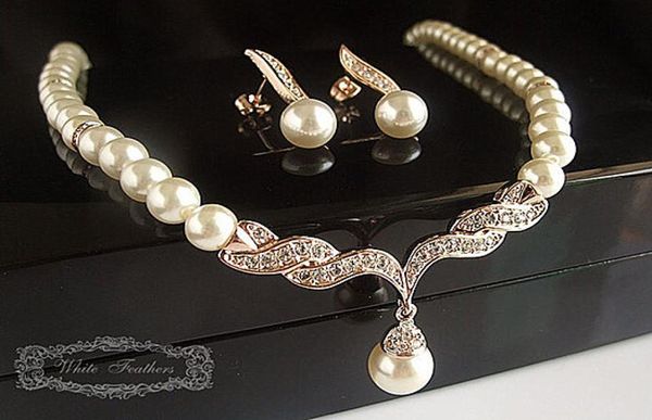 rose gold silver plated bridal jewelry sets cream faux pearl rhinestone crystal diamante wedding necklace and earrings2942060
rose gold silver plated bridal jewelry sets cream faux pearl rhinestone crystal diamante wedding necklace and earrings2942060